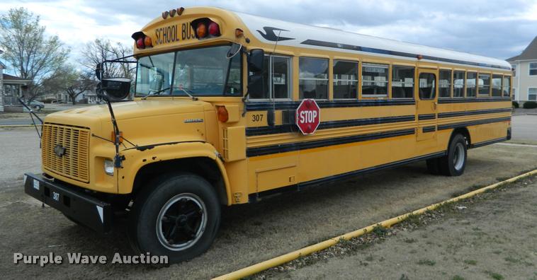 image for item K2589 1995 Chevrolet school bus