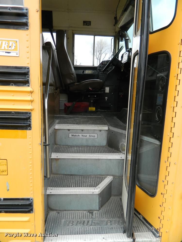 image for item K2589 1995 Chevrolet school bus