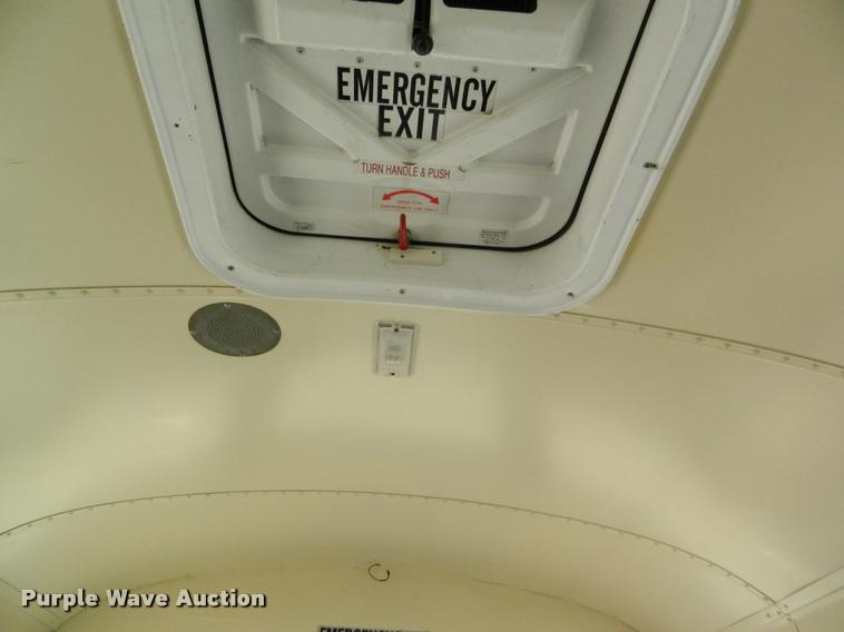 image for item K2589 1995 Chevrolet school bus