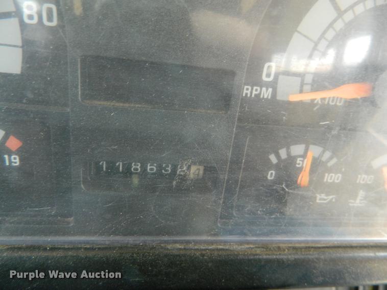 image for item K2589 1995 Chevrolet school bus