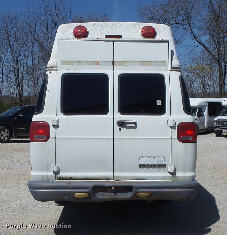 image for item K7677 2000 Dodge Ram Van 3500 handicap accessible van