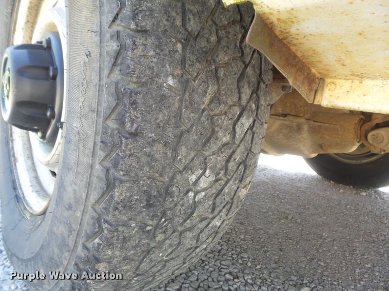 image for item K7677 2000 Dodge Ram Van 3500 handicap accessible van