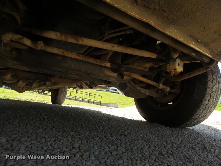 image for item K7677 2000 Dodge Ram Van 3500 handicap accessible van