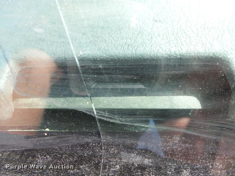 image for item K7677 2000 Dodge Ram Van 3500 handicap accessible van