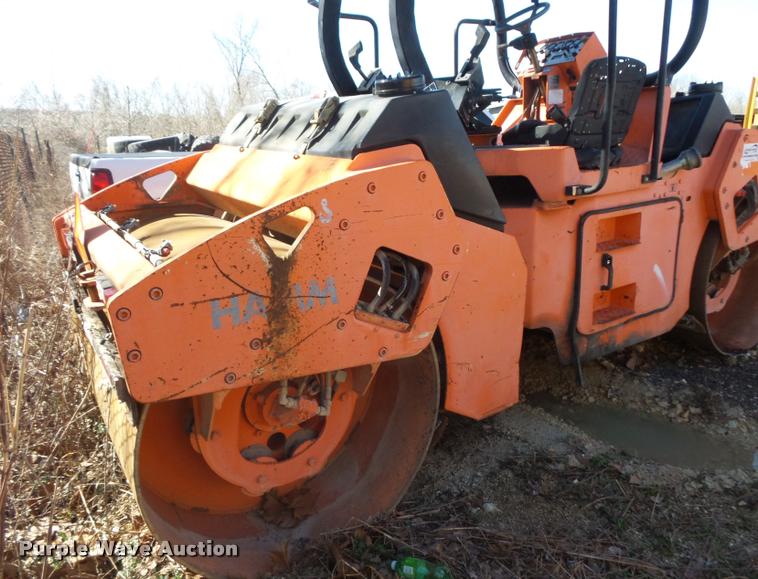 image for item L3647 1999 Hamm HD70 double drum roller