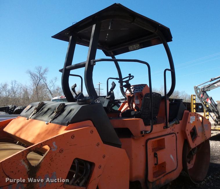 image for item L3647 1999 Hamm HD70 double drum roller
