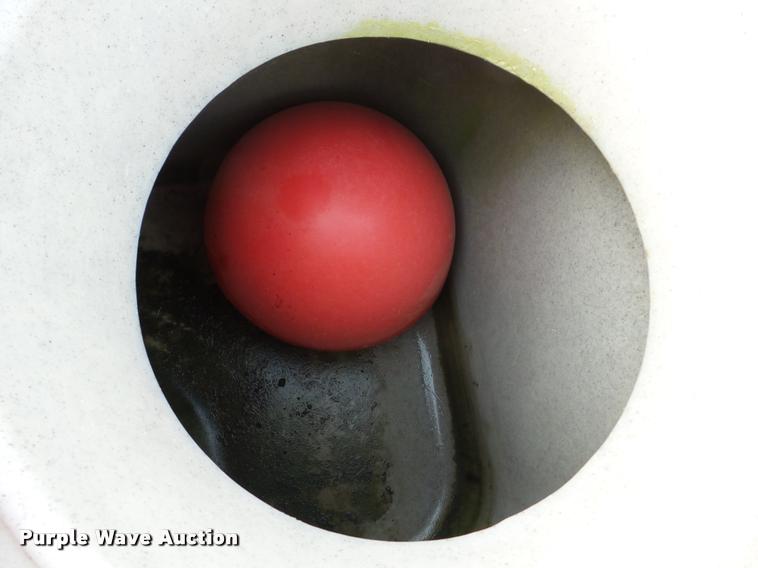 image for item AG9001 Behlen Energy-Free Drinker livestock waterer