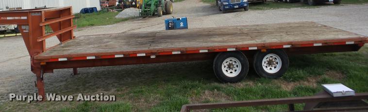 image for item AG9002 1999 Kodiak equipment trailer