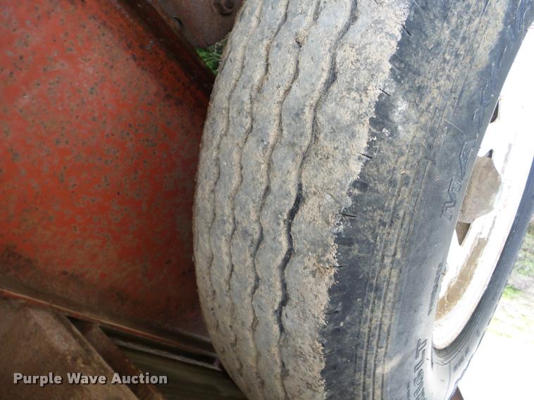 image for item AG9002 1999 Kodiak equipment trailer