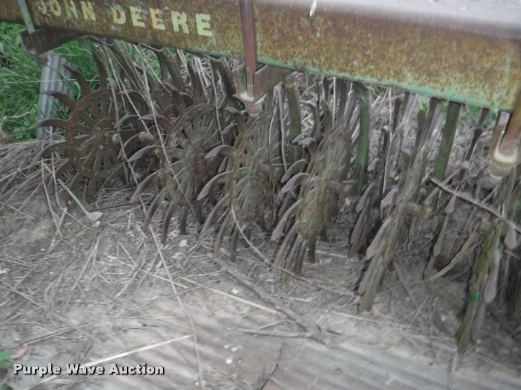 image for item BY9203 John Deere 400 rotary hoe