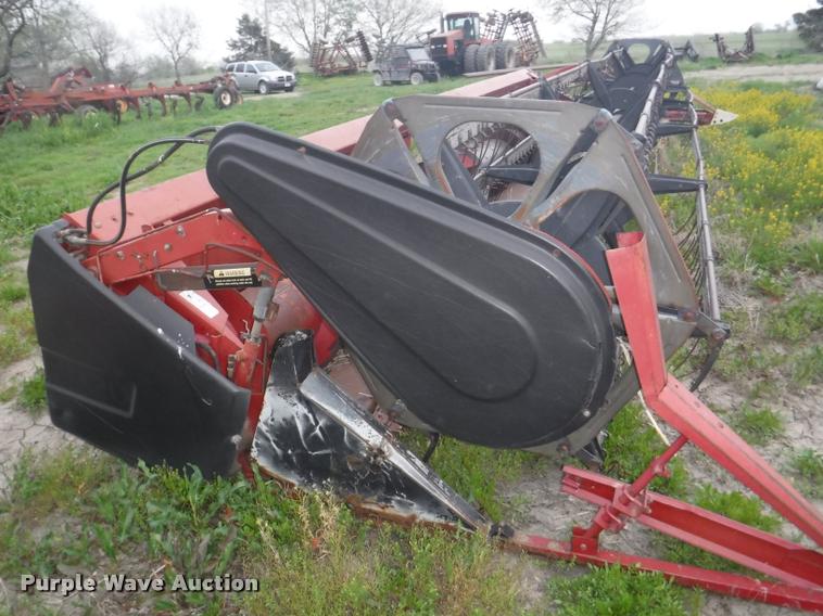 image for item BY9204 1993 Case IH 1020 head