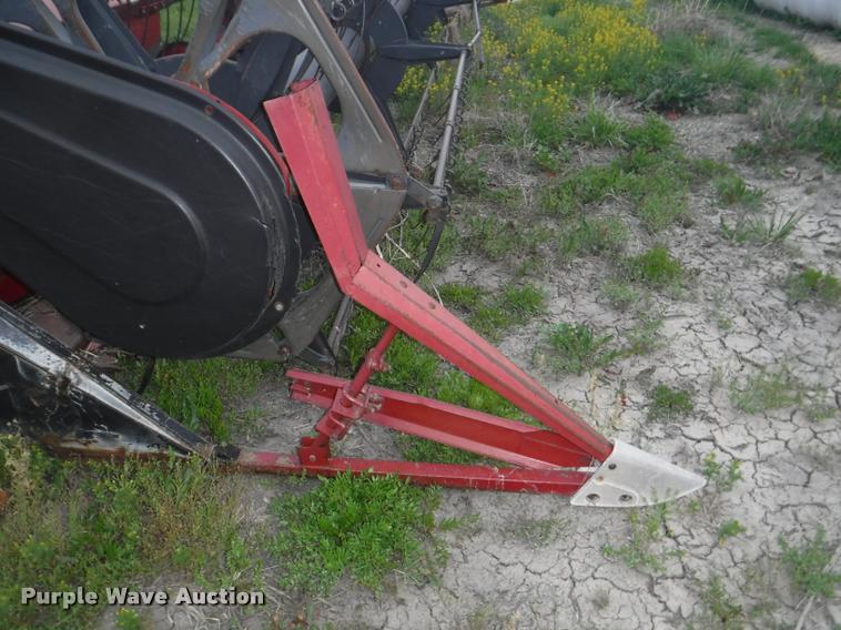image for item BY9204 1993 Case IH 1020 head