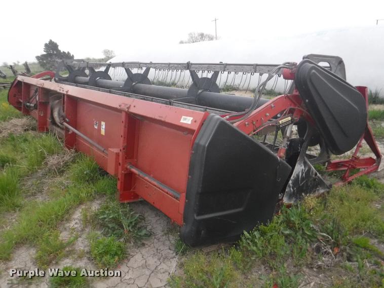 image for item BY9204 1993 Case IH 1020 head