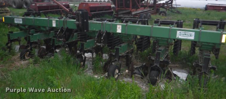 image for item BY9205 Sukup no-till cultivator
