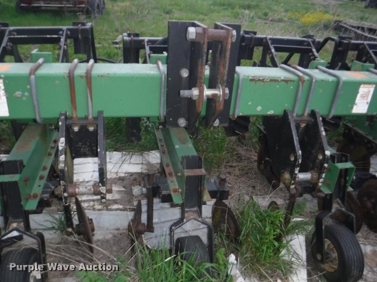 image for item BY9205 Sukup no-till cultivator