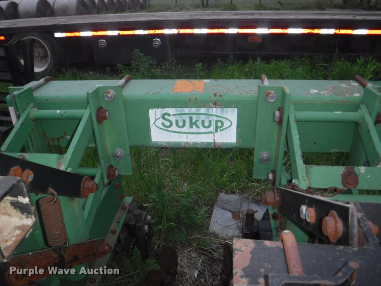 image for item BY9205 Sukup no-till cultivator