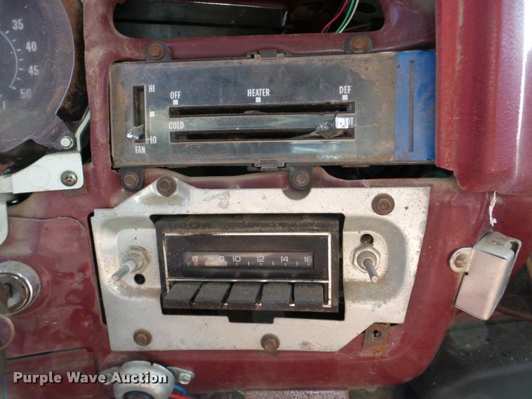 image for item DA1894 1979 GMC 7000 tender truck