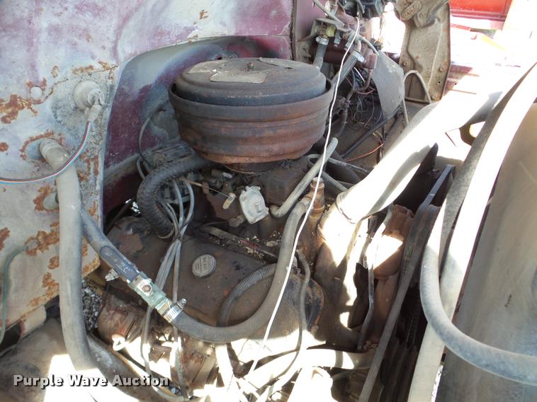 image for item DA1894 1979 GMC 7000 tender truck