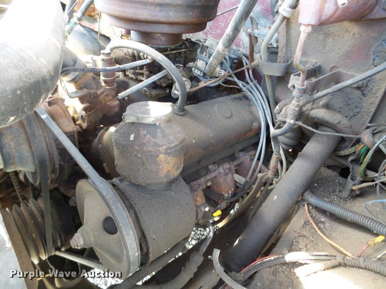 image for item DA1894 1979 GMC 7000 tender truck