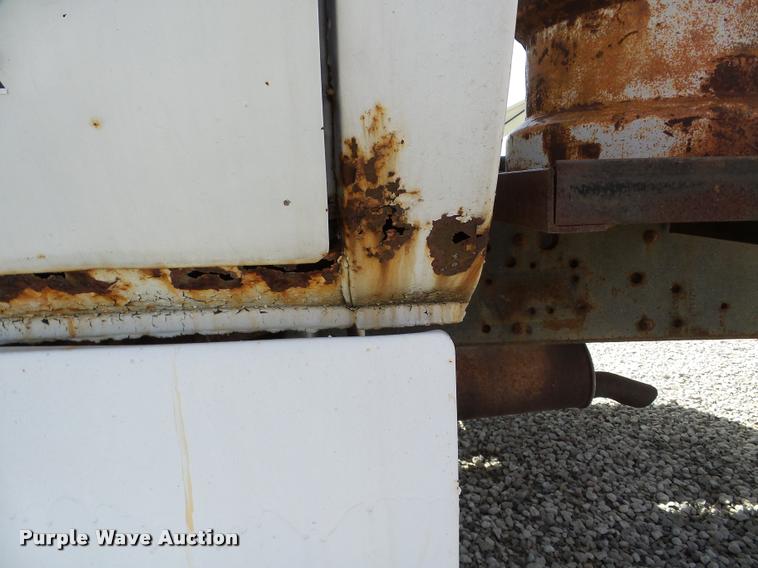 image for item DA1894 1979 GMC 7000 tender truck