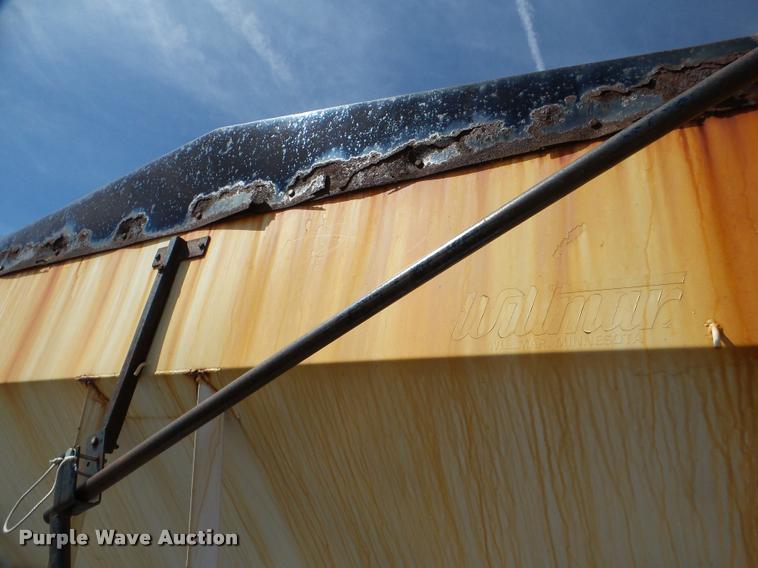 image for item DA1894 1979 GMC 7000 tender truck