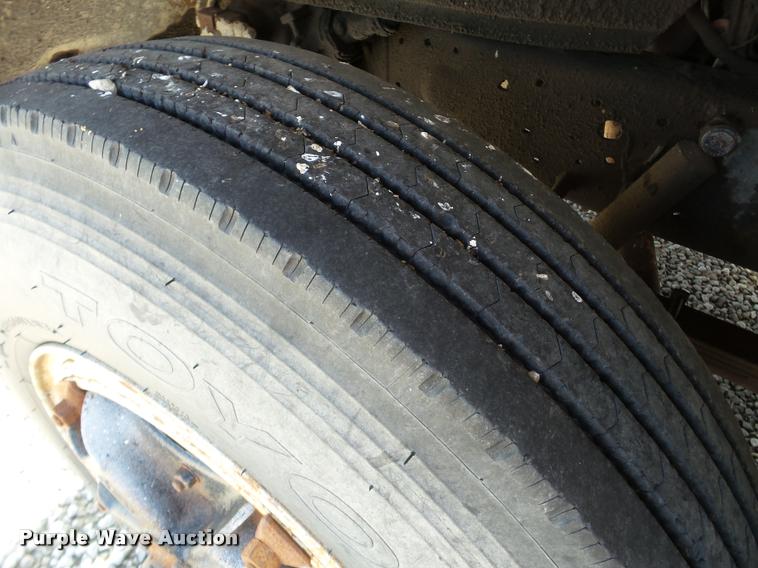 image for item DA1894 1979 GMC 7000 tender truck