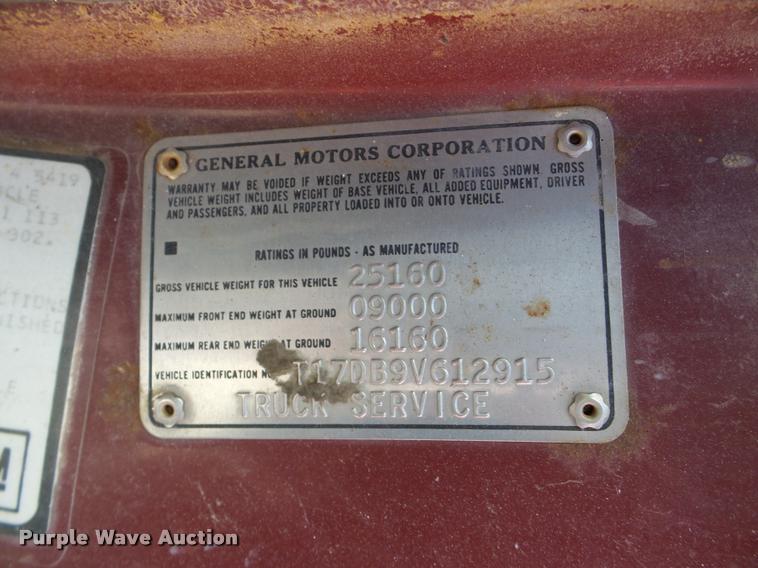 image for item DA1894 1979 GMC 7000 tender truck