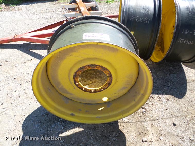 image for item DA1897 (4) John Deere wheels