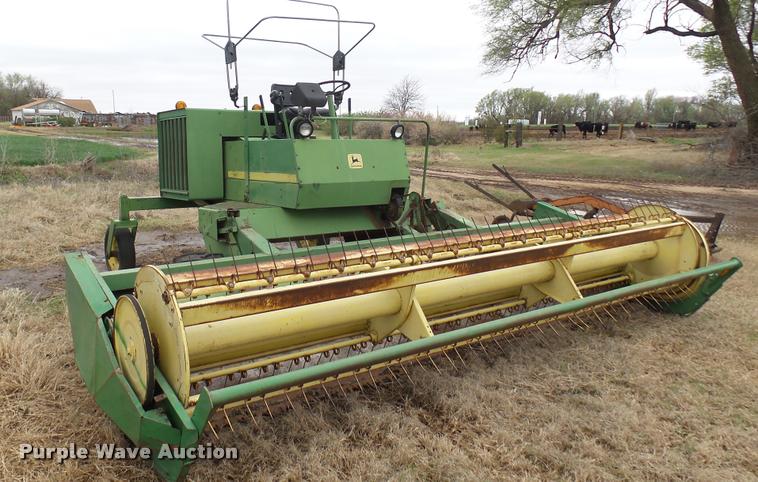 image for item DA2224 John Deere 830 self-propelled windrower