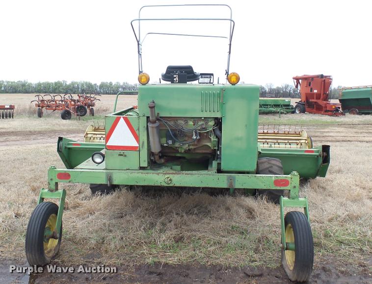 image for item DA2224 John Deere 830 self-propelled windrower