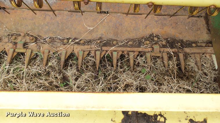 image for item DA2224 John Deere 830 self-propelled windrower