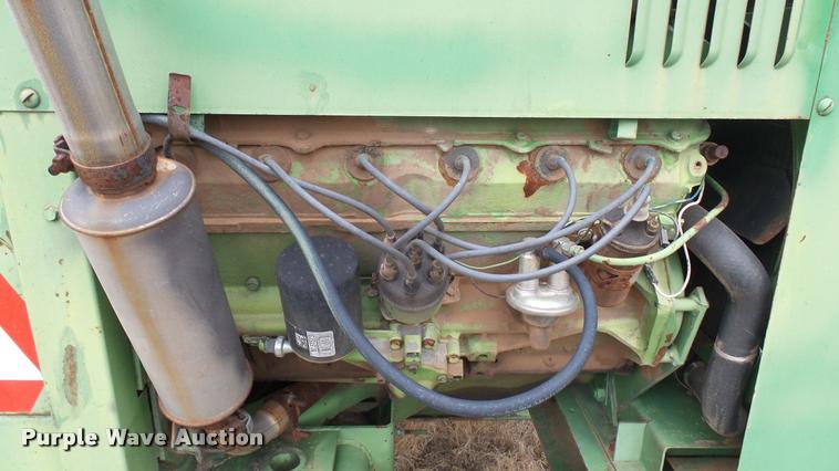 image for item DA2224 John Deere 830 self-propelled windrower