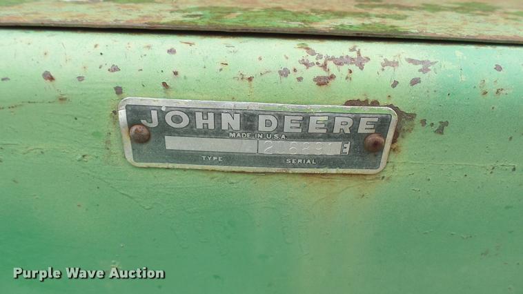 image for item DA2224 John Deere 830 self-propelled windrower