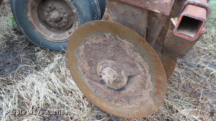 image for item DA2225 CrustBuster off-set disk