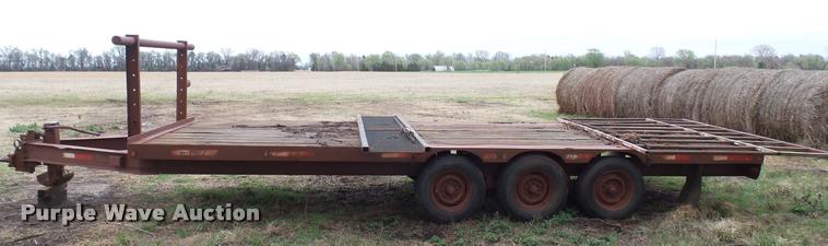 image for item DA2228 1985 JFW equipment trailer
