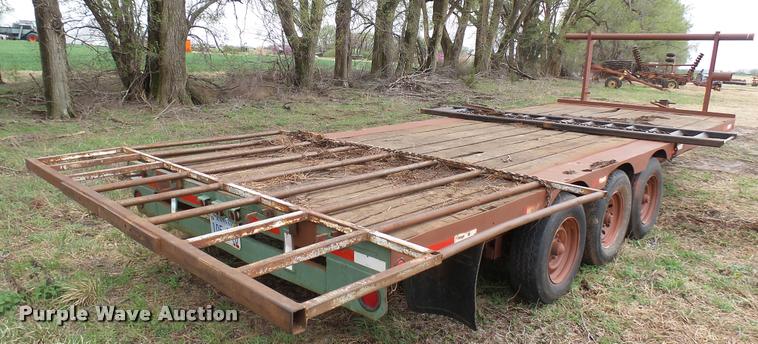 image for item DA2228 1985 JFW equipment trailer