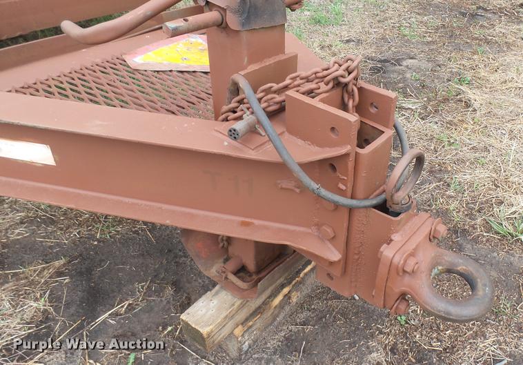 image for item DA2228 1985 JFW equipment trailer
