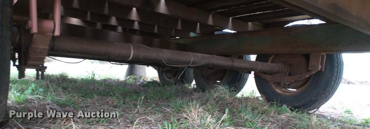 image for item DA2228 1985 JFW equipment trailer