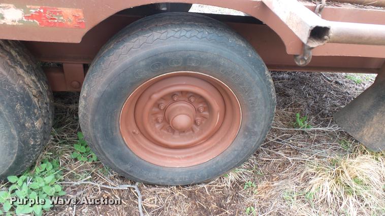 image for item DA2228 1985 JFW equipment trailer