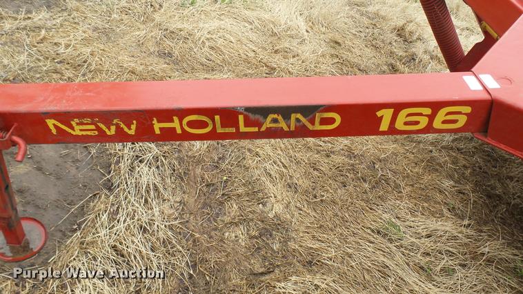 image for item DA2230 New Holland 166 windrow inverter