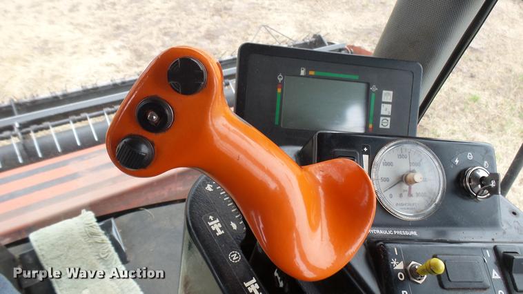 image for item DA2231 Hesston 8450 self-propelled windrower