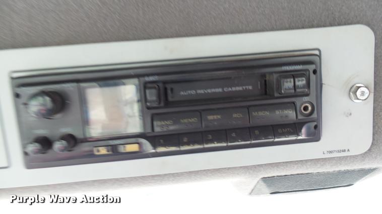 image for item DA2231 Hesston 8450 self-propelled windrower