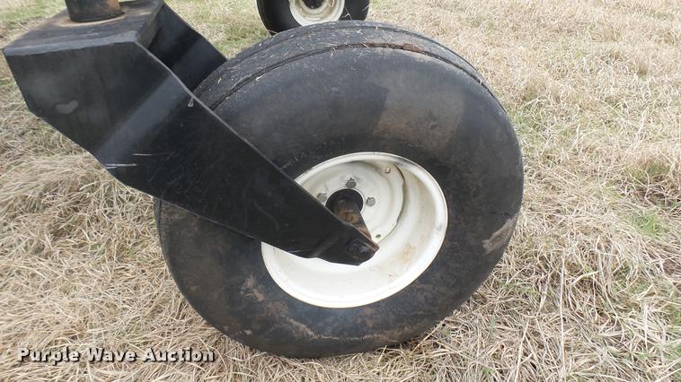 image for item DA2231 Hesston 8450 self-propelled windrower