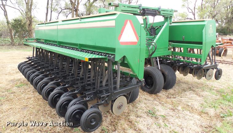 image for item DA2232 Great Plains Solid Stand 30 grain drill