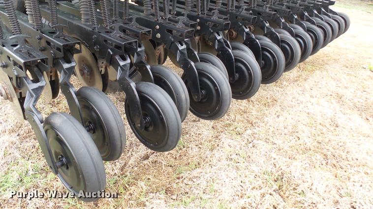 image for item DA2232 Great Plains Solid Stand 30 grain drill