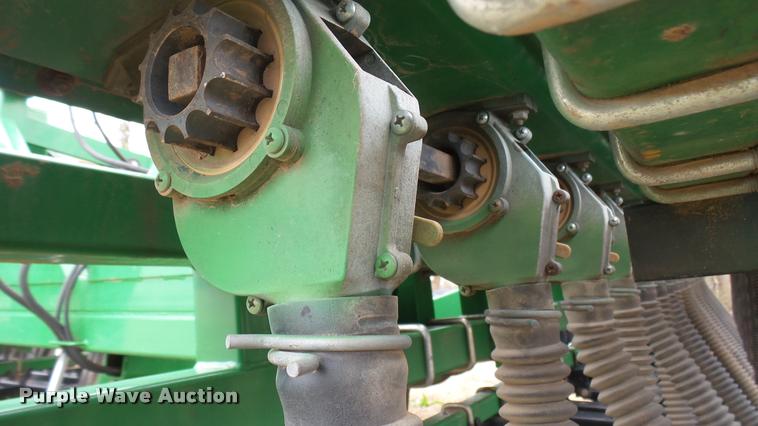 image for item DA2232 Great Plains Solid Stand 30 grain drill