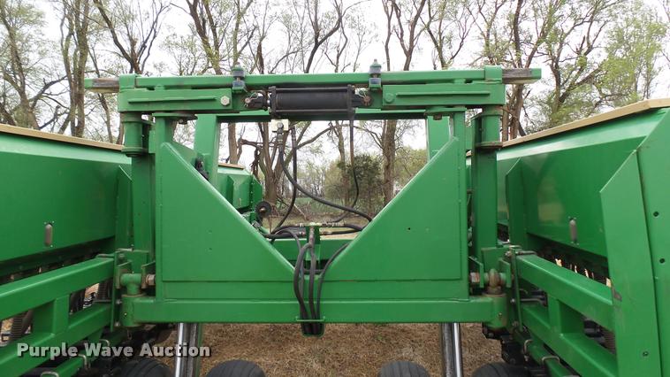 image for item DA2232 Great Plains Solid Stand 30 grain drill