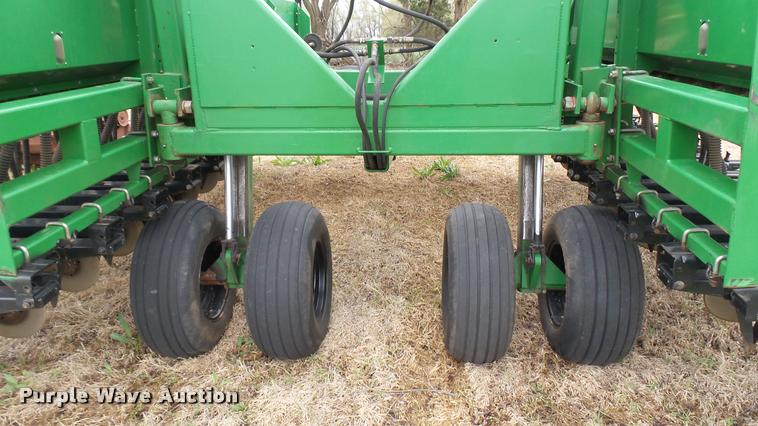 image for item DA2232 Great Plains Solid Stand 30 grain drill