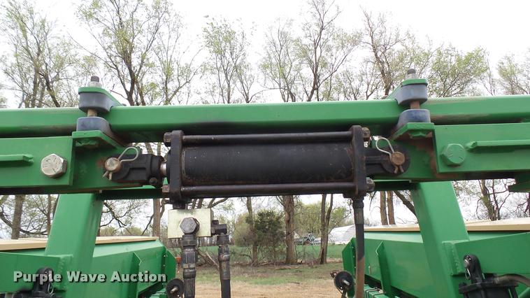 image for item DA2232 Great Plains Solid Stand 30 grain drill