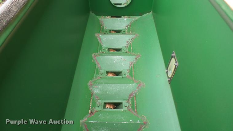 image for item DA2232 Great Plains Solid Stand 30 grain drill